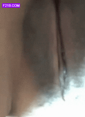 Em7qvsvz_o.gif