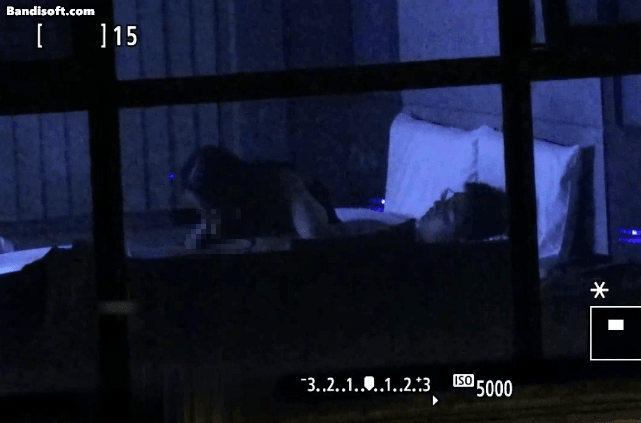 161138wrdyyzasspo1yeuo.gif