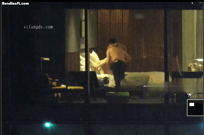 164024yh1d2dj5oodh315q.gif