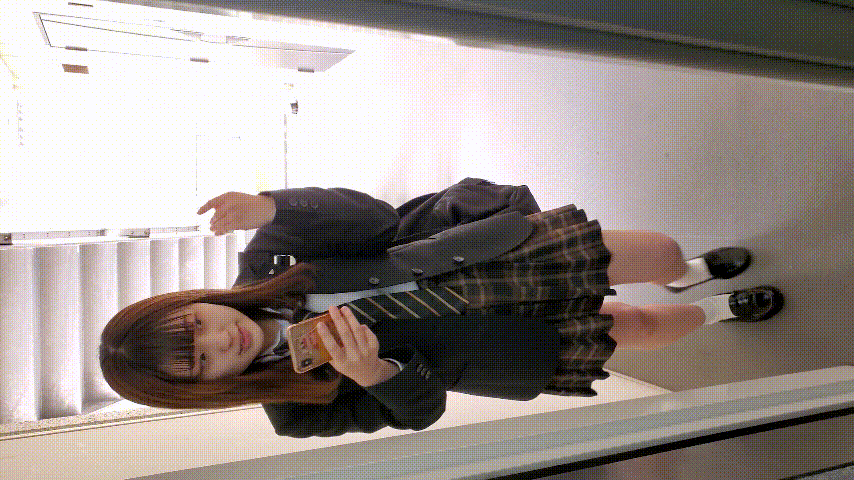 233914rcw2w52752fj6v6v.gif