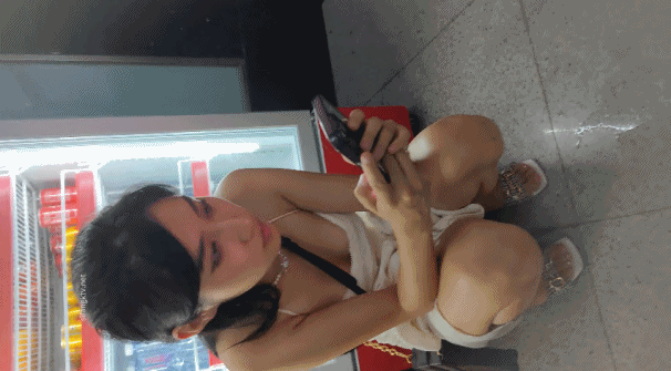 222601ef6df0j1650j3j6c.gif