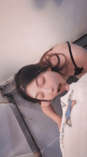 111129u52bg2u2ymbp22kc.gif