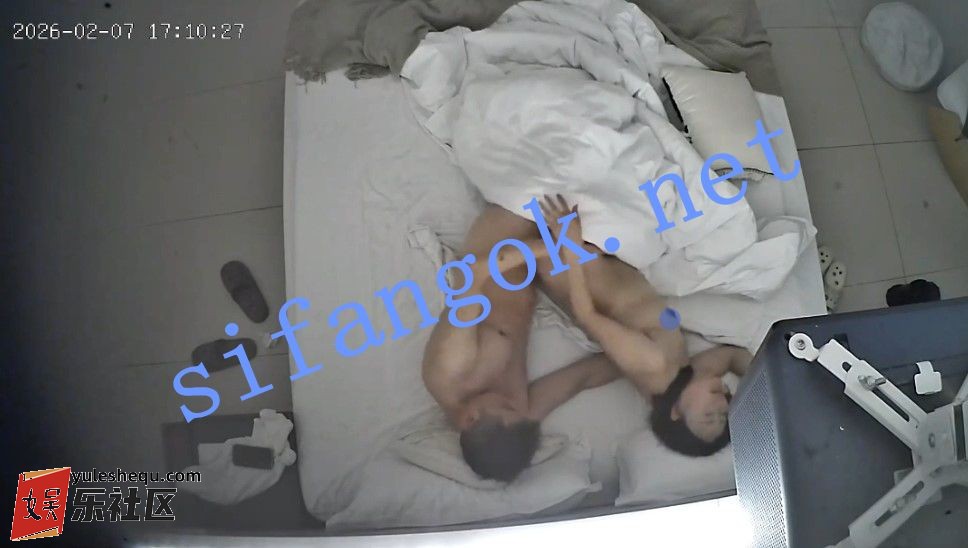 195629y46em556jngw8555.jpg