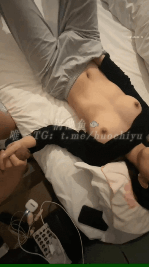 122414zjvp11qqp8xw1wpp.gif