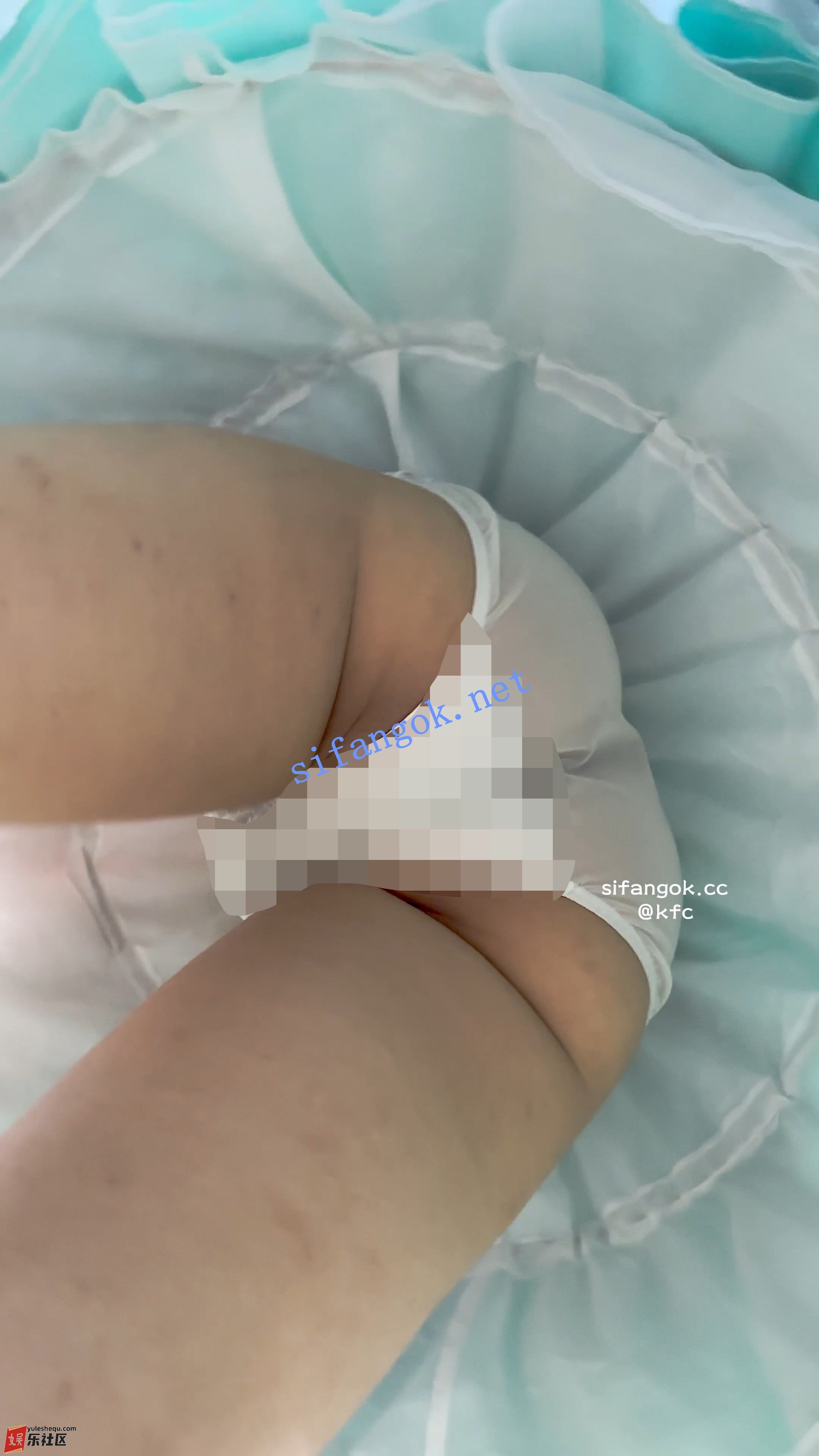 194607ue1cswjcc8x1sje4.jpg
